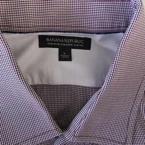 Banana Republic Men's Tailored Shirt - Maroon Check